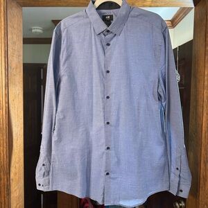 H&M Blue Dress Shirt With Navy Buttons